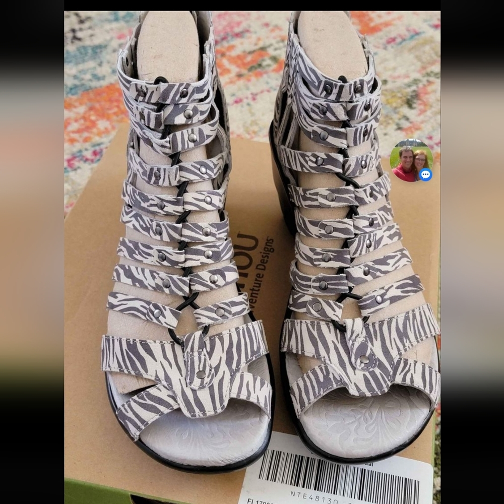 Jambu Sugar Sandals 9.5